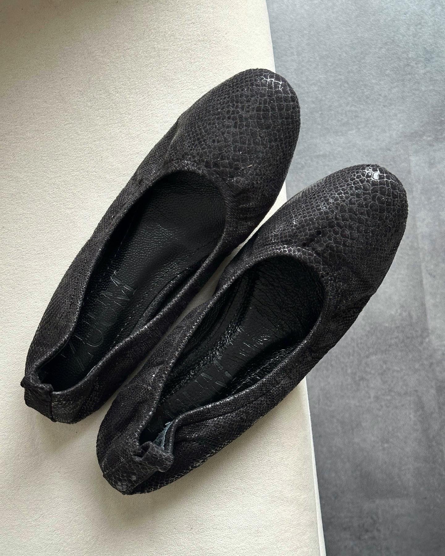 ZUUMBABET & ESPADRİLPekra %100 Hakiki Deri Büzgülü Kadın Babet - Siyah Yılan Deri