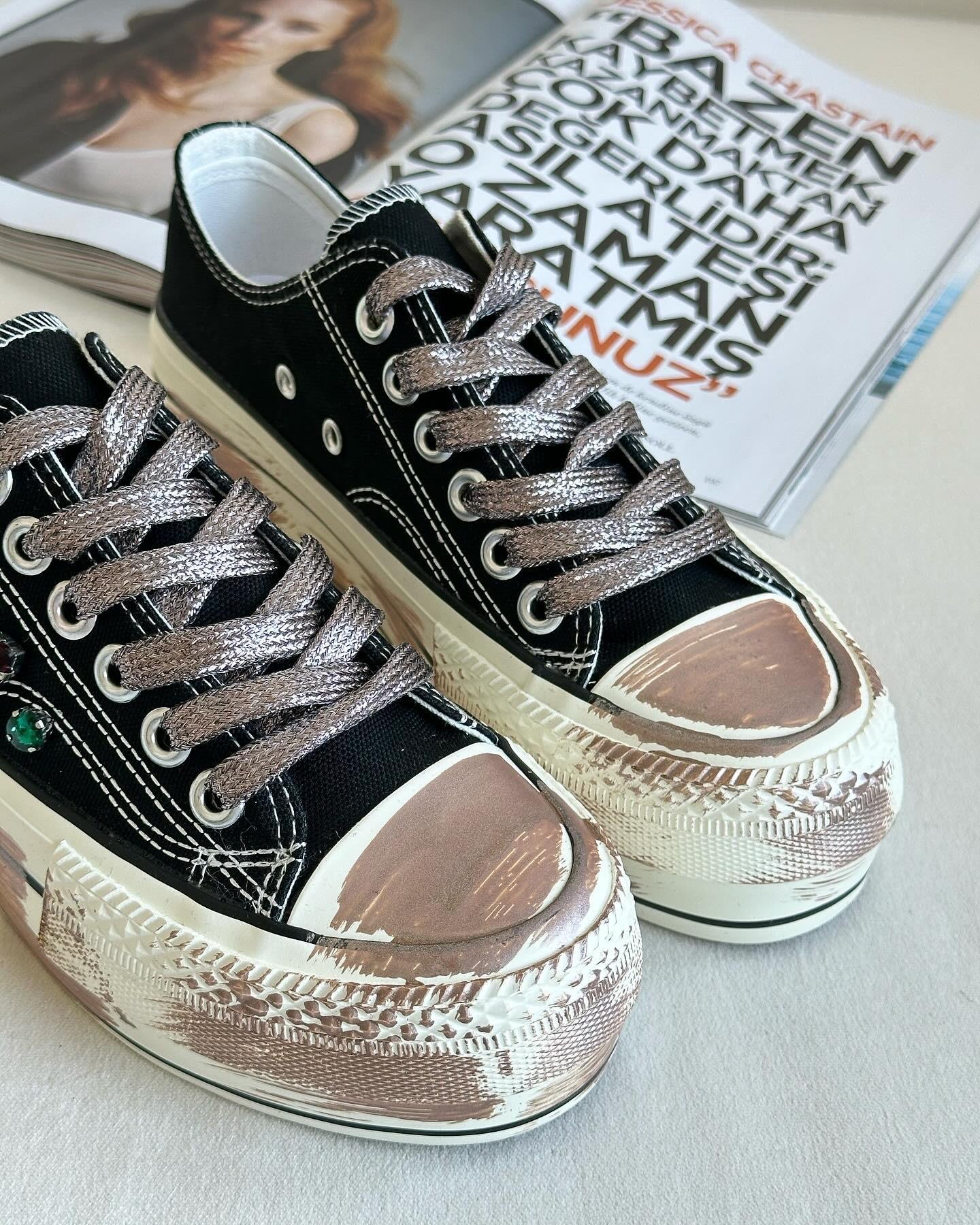 ZUUMSNEAKERRufel Taş Aksesuarlı  Kalın Taban Kadın Sneaker - Siyah
