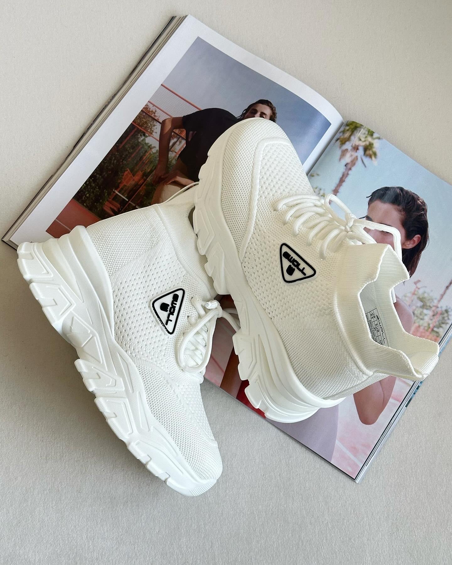 ZUUMSNEAKERSonne İçten Gizli Topuklu Kalın Taban Kadın Sneaker - Beyaz