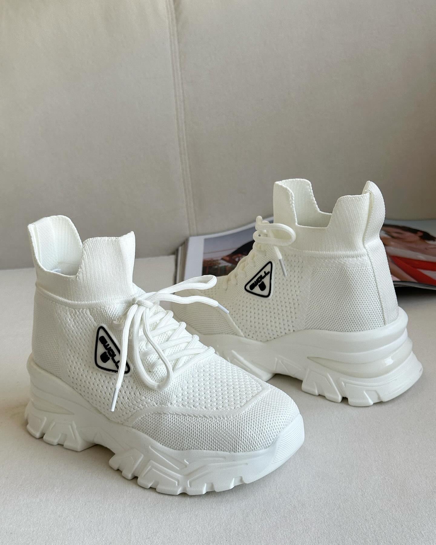 ZUUMSNEAKERSonne İçten Gizli Topuklu Kalın Taban Kadın Sneaker - Beyaz