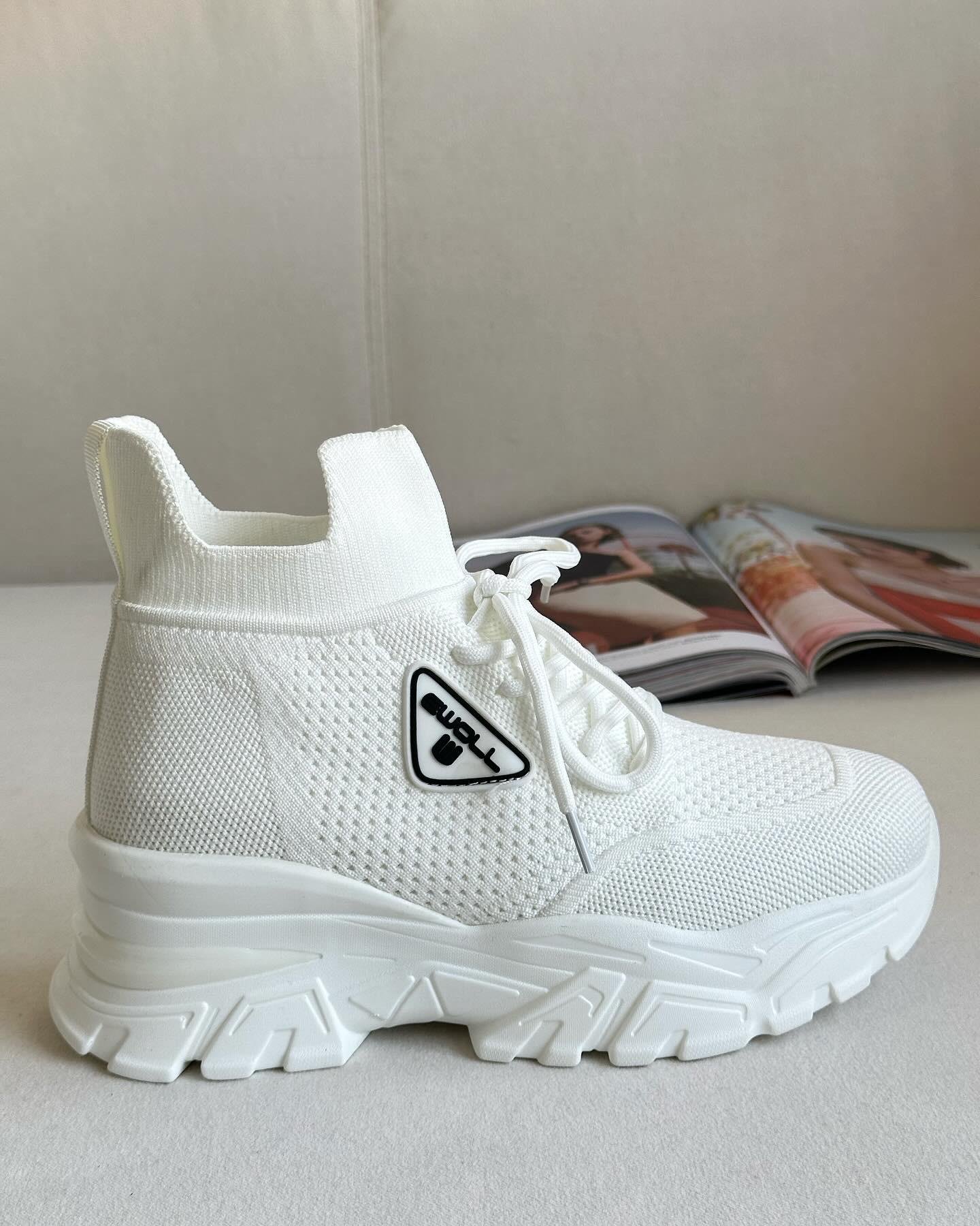 ZUUMSNEAKERSonne İçten Gizli Topuklu Kalın Taban Kadın Sneaker - Beyaz