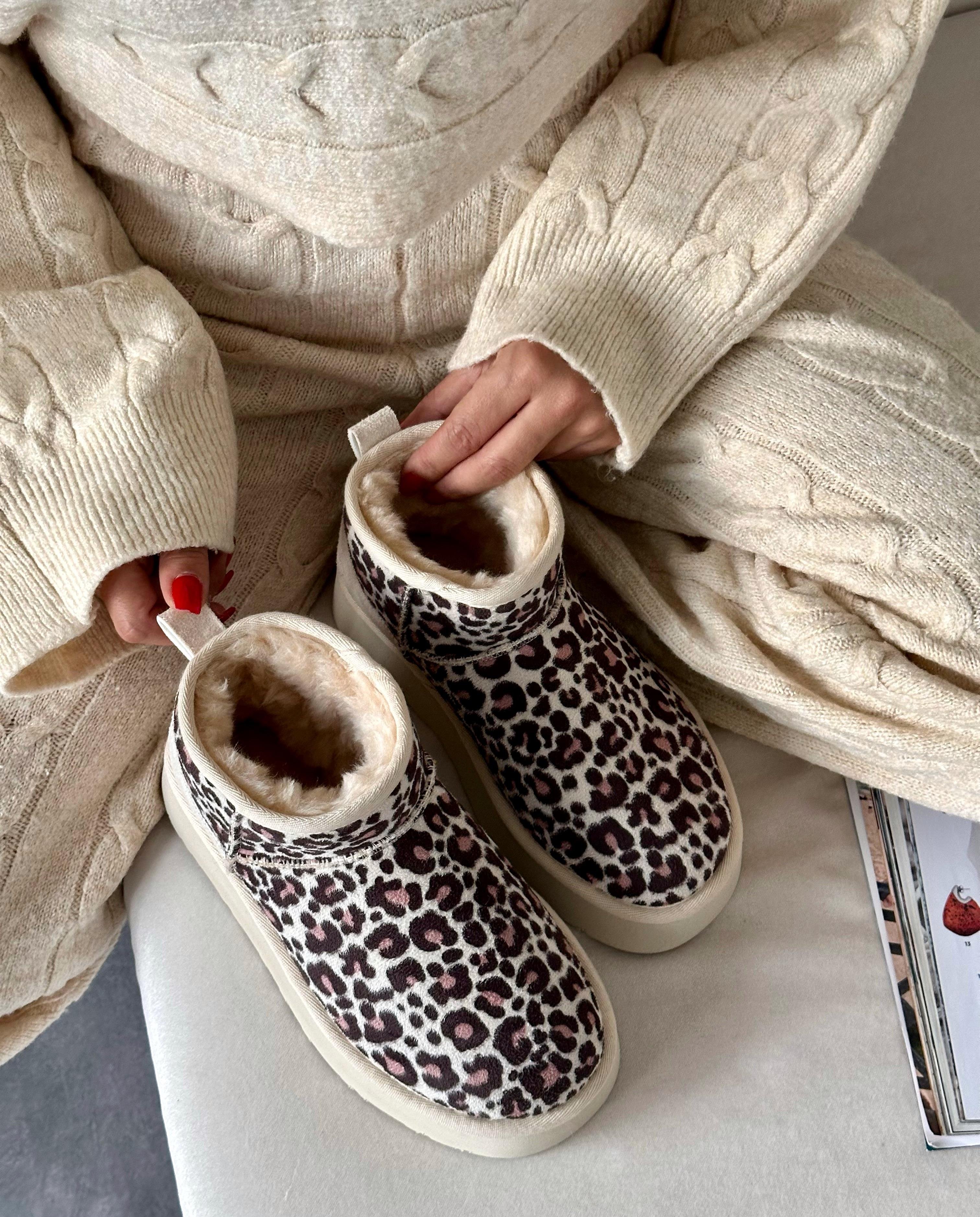 ZUUMBOT & ÇİZMEStorm Mini Boy Kalın Taban UGG Style Kadın Bot - Bej Leopar