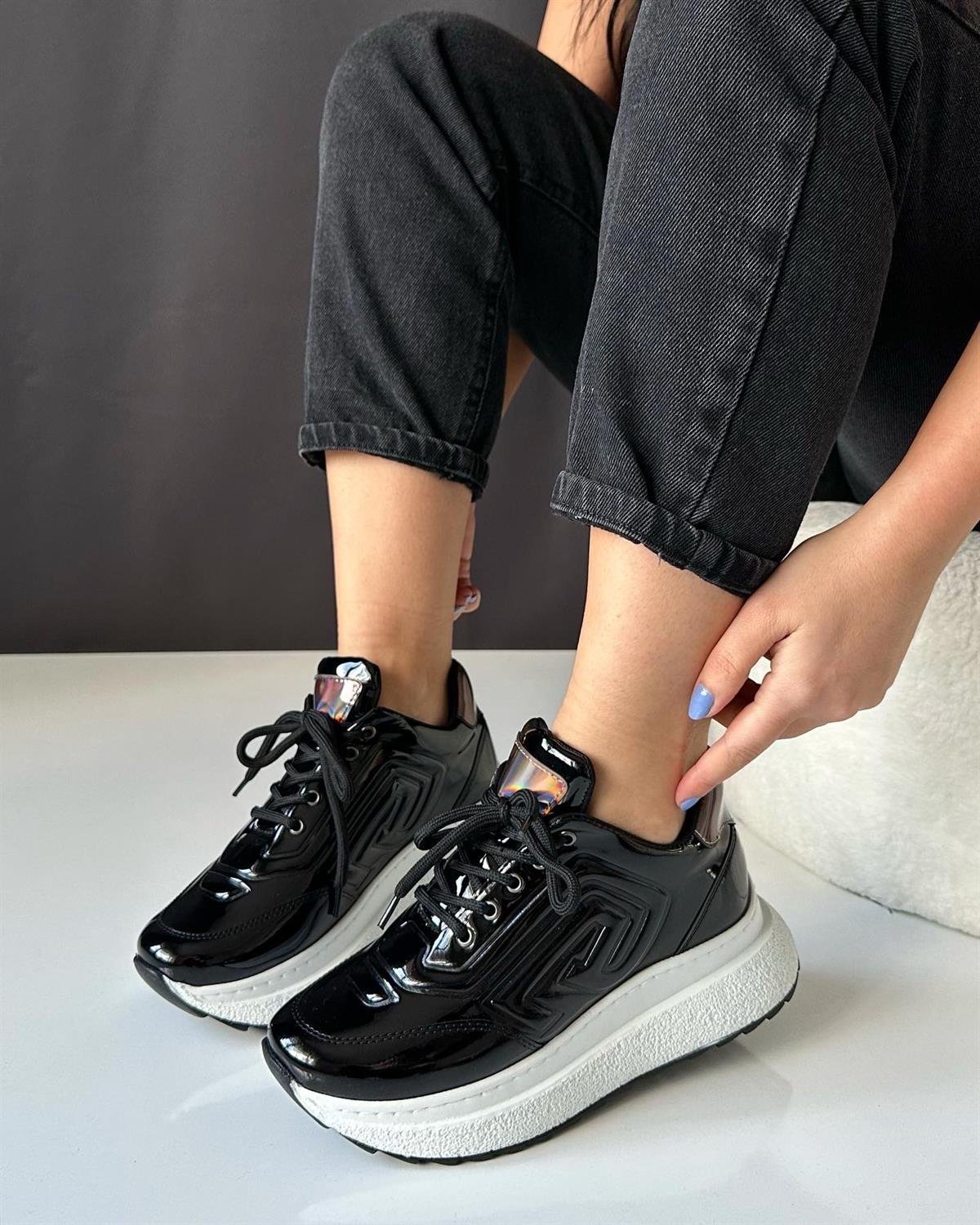 ZUUMSNEAKERTung Kadın Spor Ayakkabı - Siyah Rugan