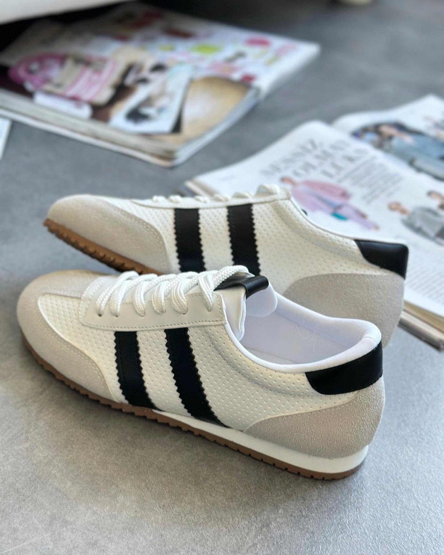 ZUUMSNEAKERVega Kadın Sneaker - Beyaz & Siyah