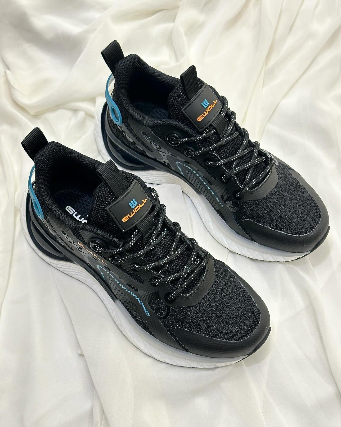 ZUUMSNEAKERVınson Relax Sistem Köpük Taban  Günlük Kadın Sneaker - Siyah