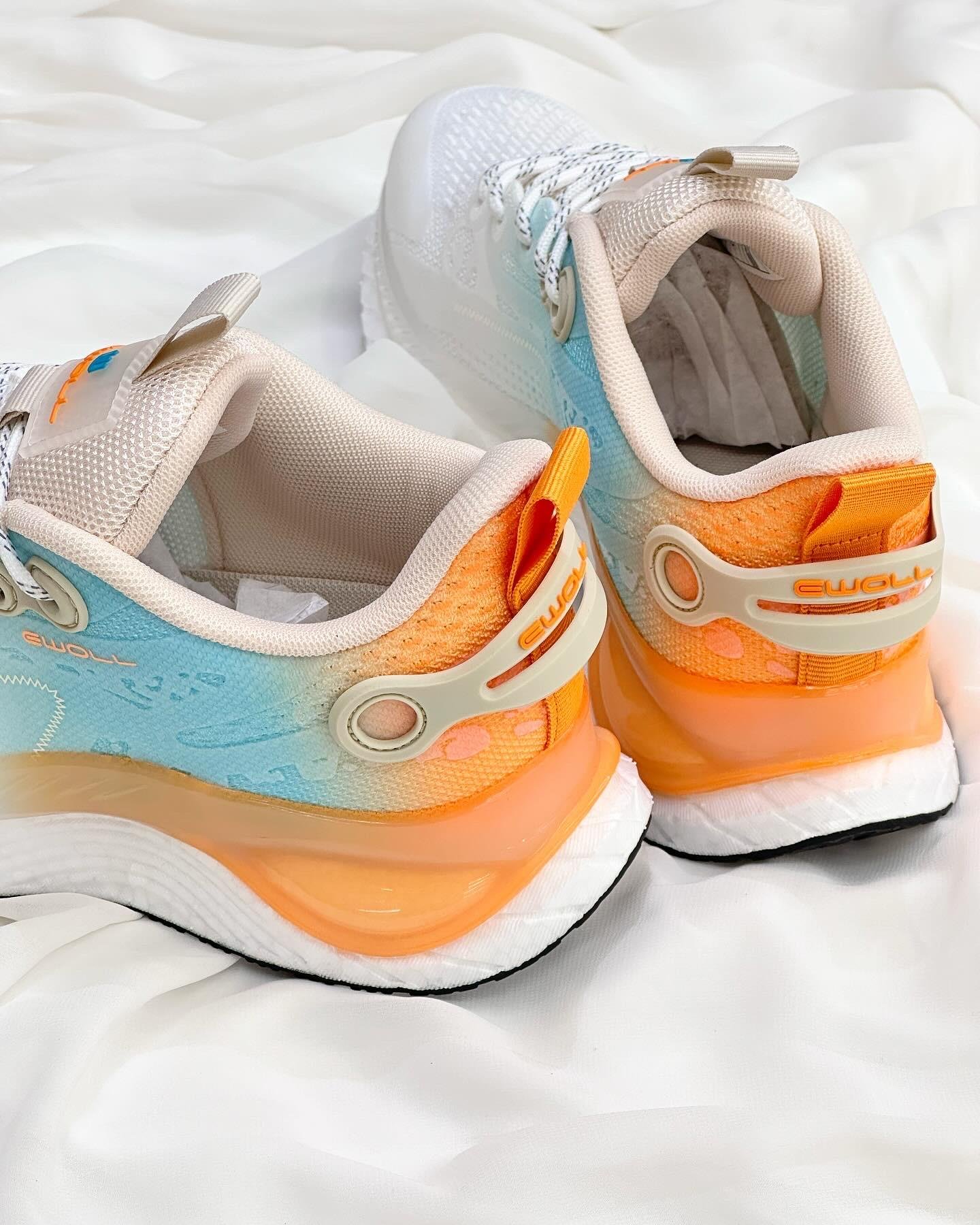 ZUUMSNEAKERVınson Relax Sistem Köpük Taban  Günlük Kadın Sneaker - Beyaz