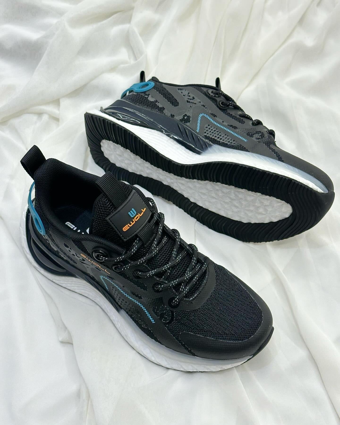 ZUUMSNEAKERVınson Relax Sistem Köpük Taban  Günlük Kadın Sneaker - Siyah