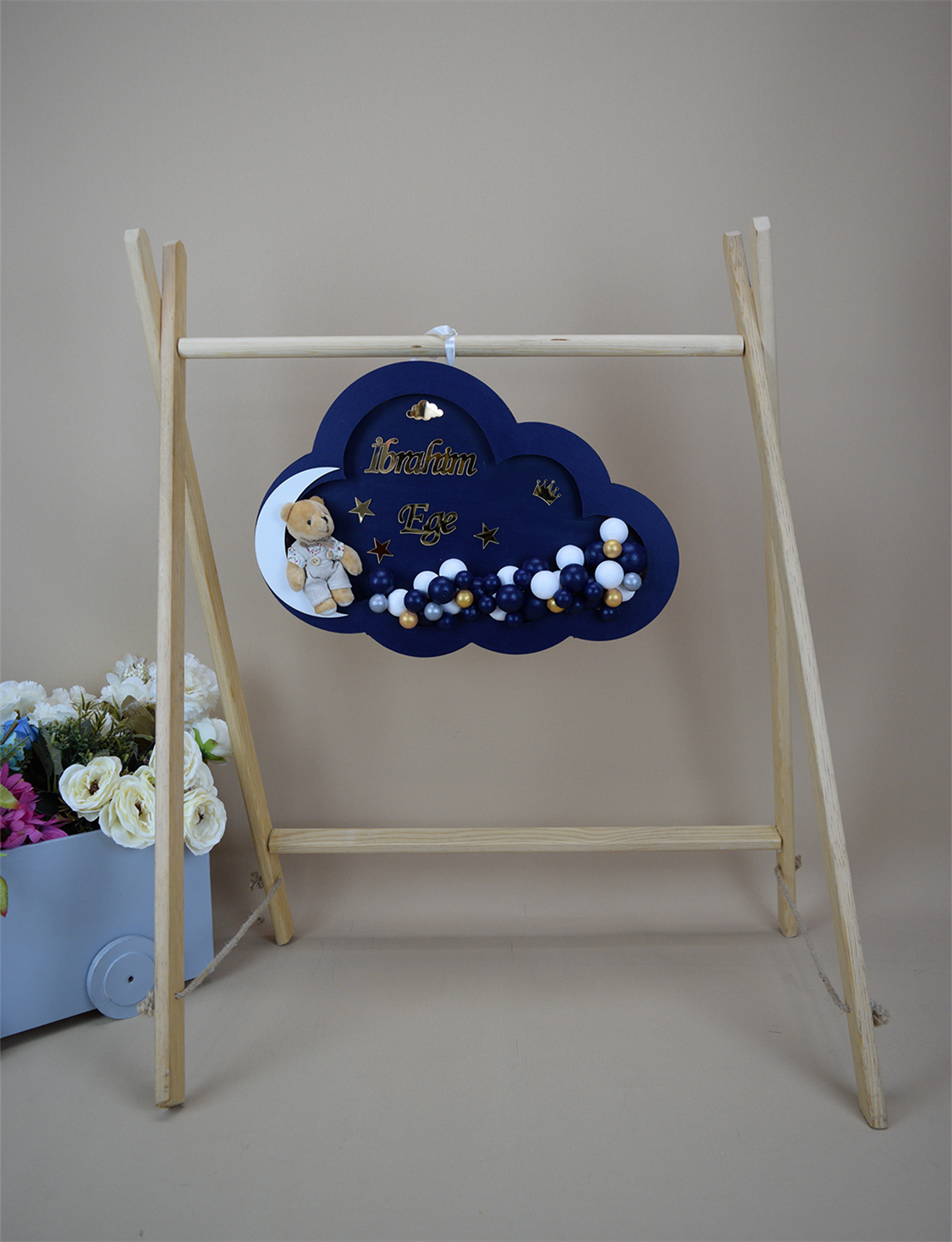 Ana Kuzusu İsme Özel Ahşap Bulut Kapı Süsü 45 Cm 1KPG51