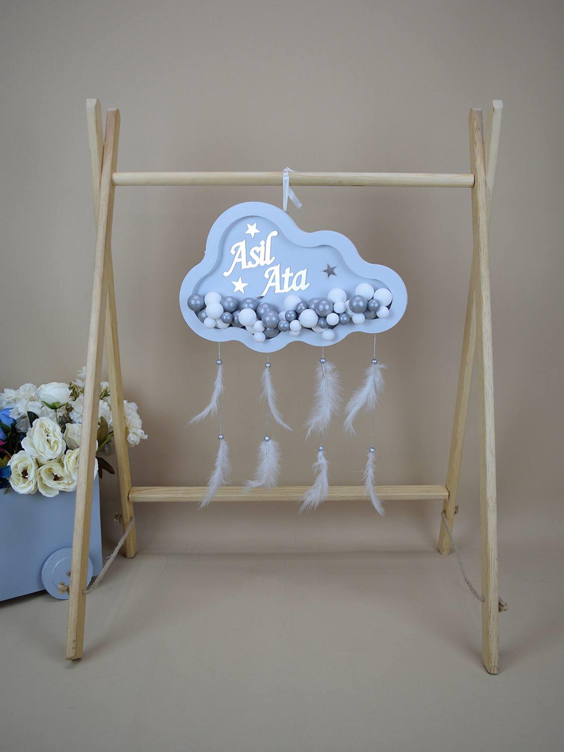 Ana Kuzusu İsme Özel Ahşap  Bulut Kapı Süsü  1KPG36