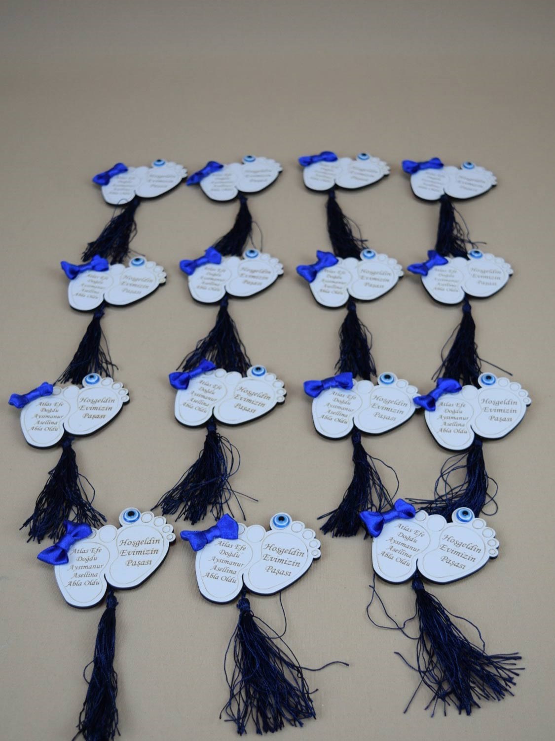 Ana Kuzusu İsme Özel  Ahşap Magnet 30 Adet 30MA25