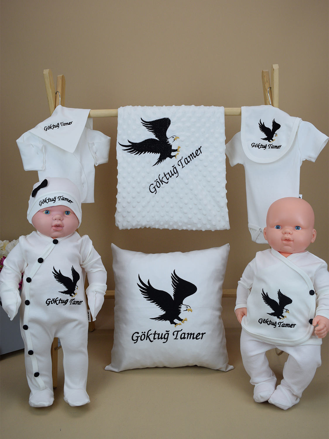 Ana Kuzusu İsme Özel Nakış Hastane Çıkışı Kartal Desen Yastıklı Set Nohut battaniye  11KRT023