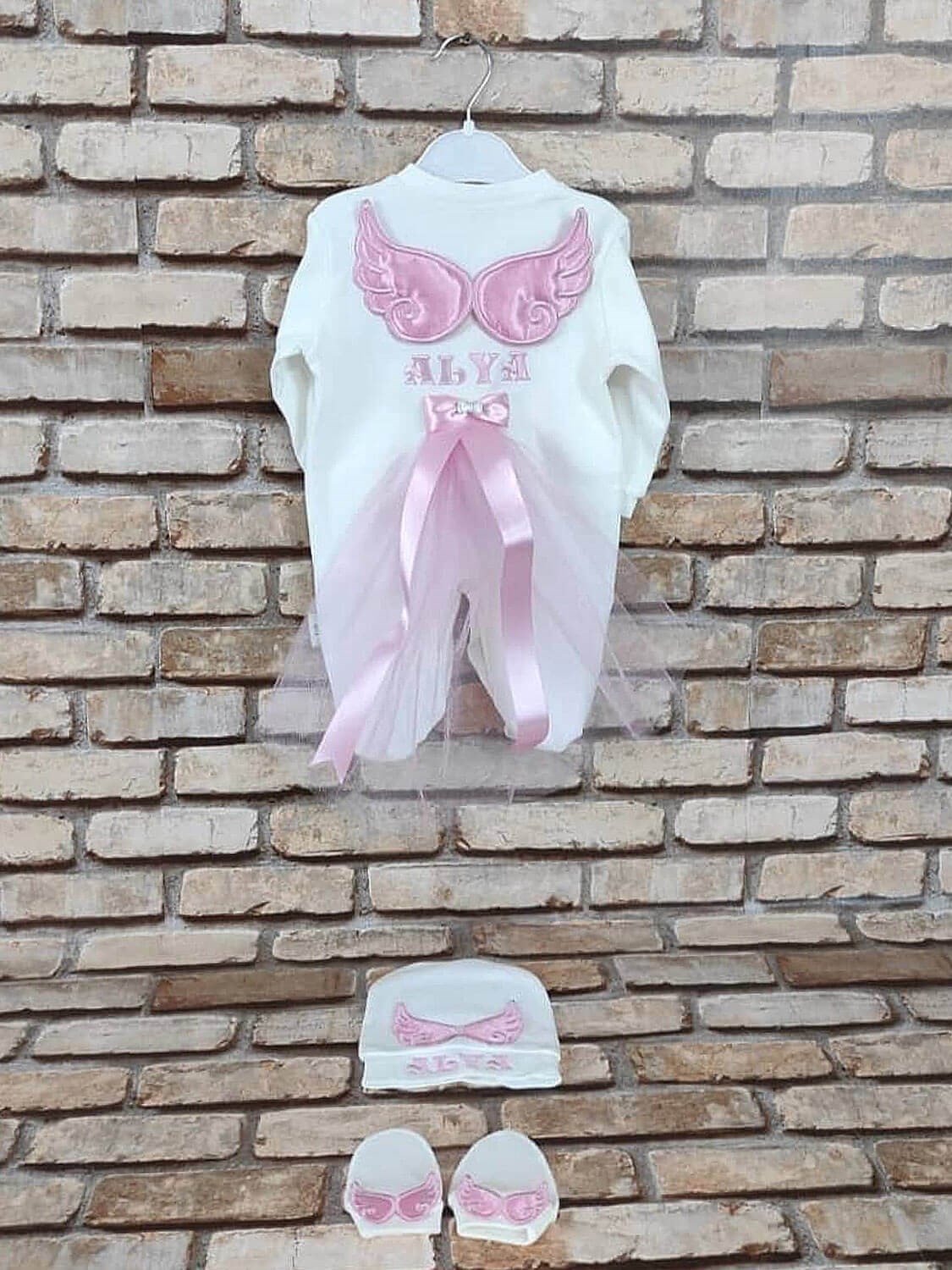 Ana Kuzusu İsme Özel Tulum Seti Aplike Kanat Tütülü APK5