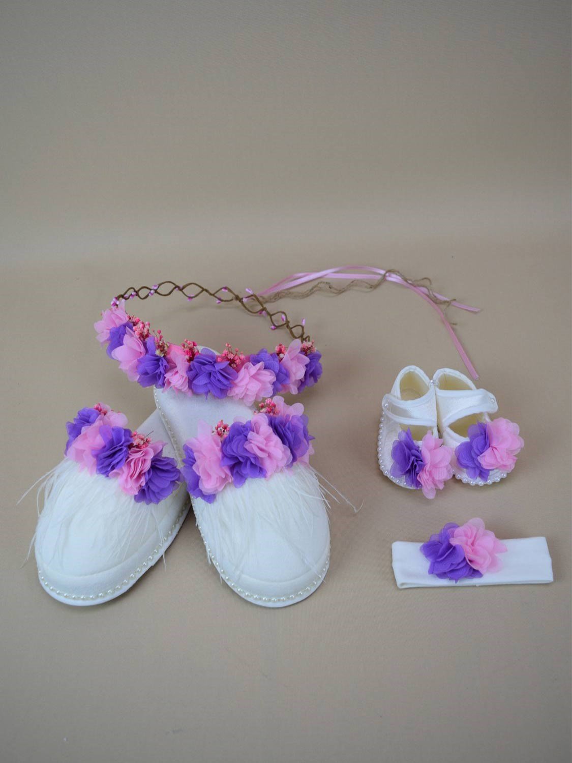 Ana Kuzusu Özel Tasarım Lohusa Taç Terlik Seti Patik 4LTT05