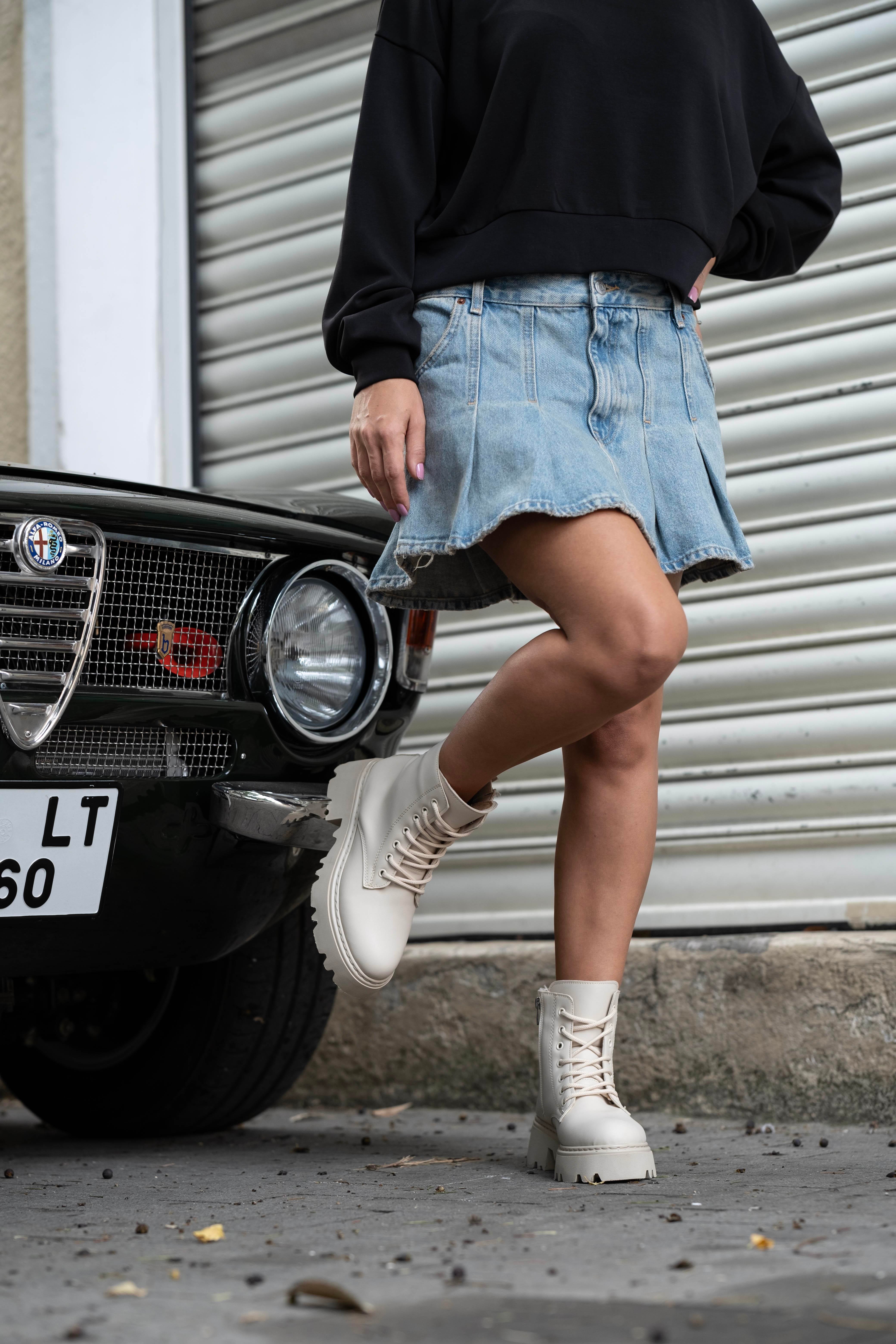 Biledia Model Bağcık Detaylı Bot Bej