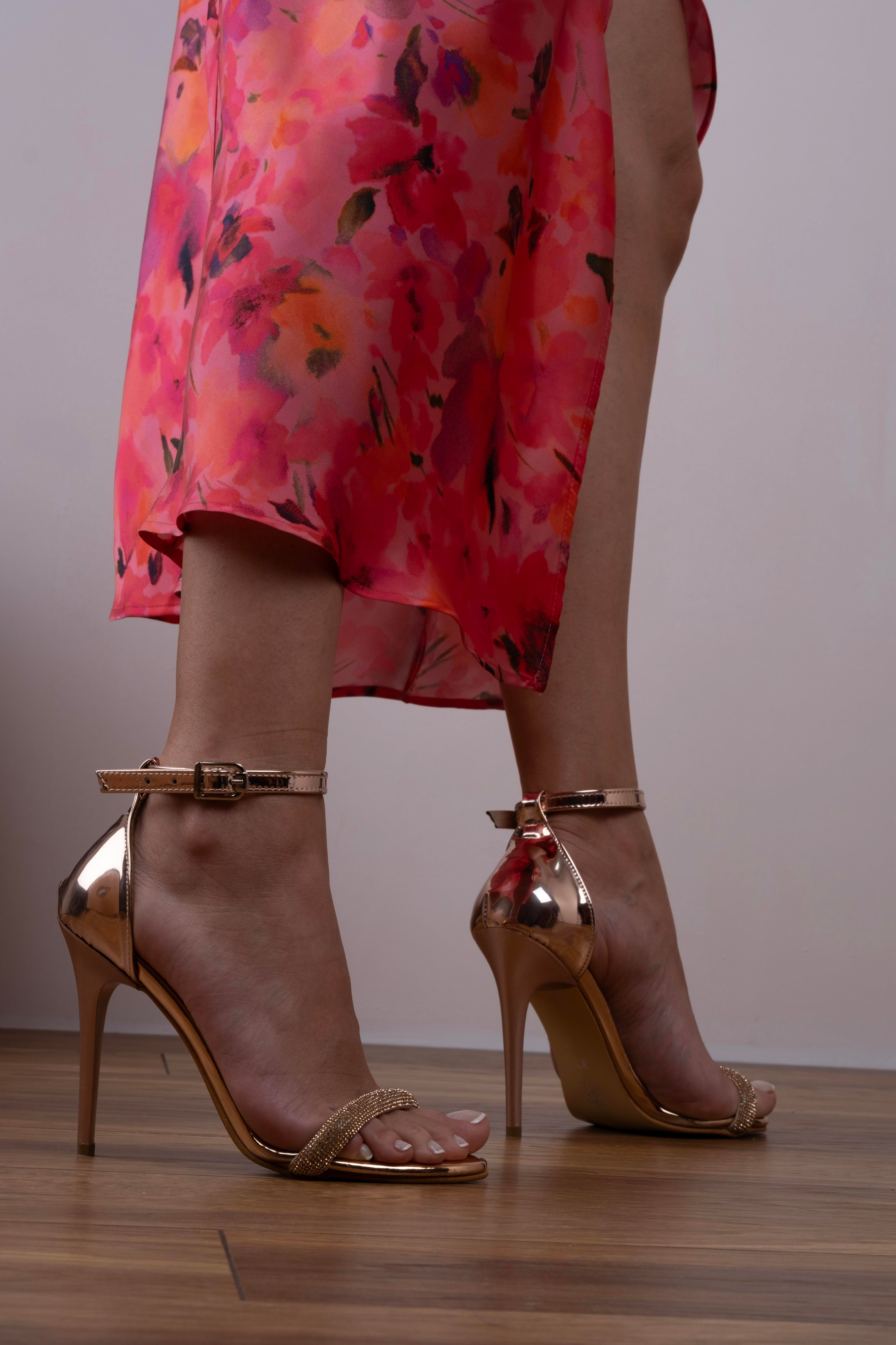 Vanessa Model Tek Bant Taşlı Topuklu Ayakkabı Rose Ayna