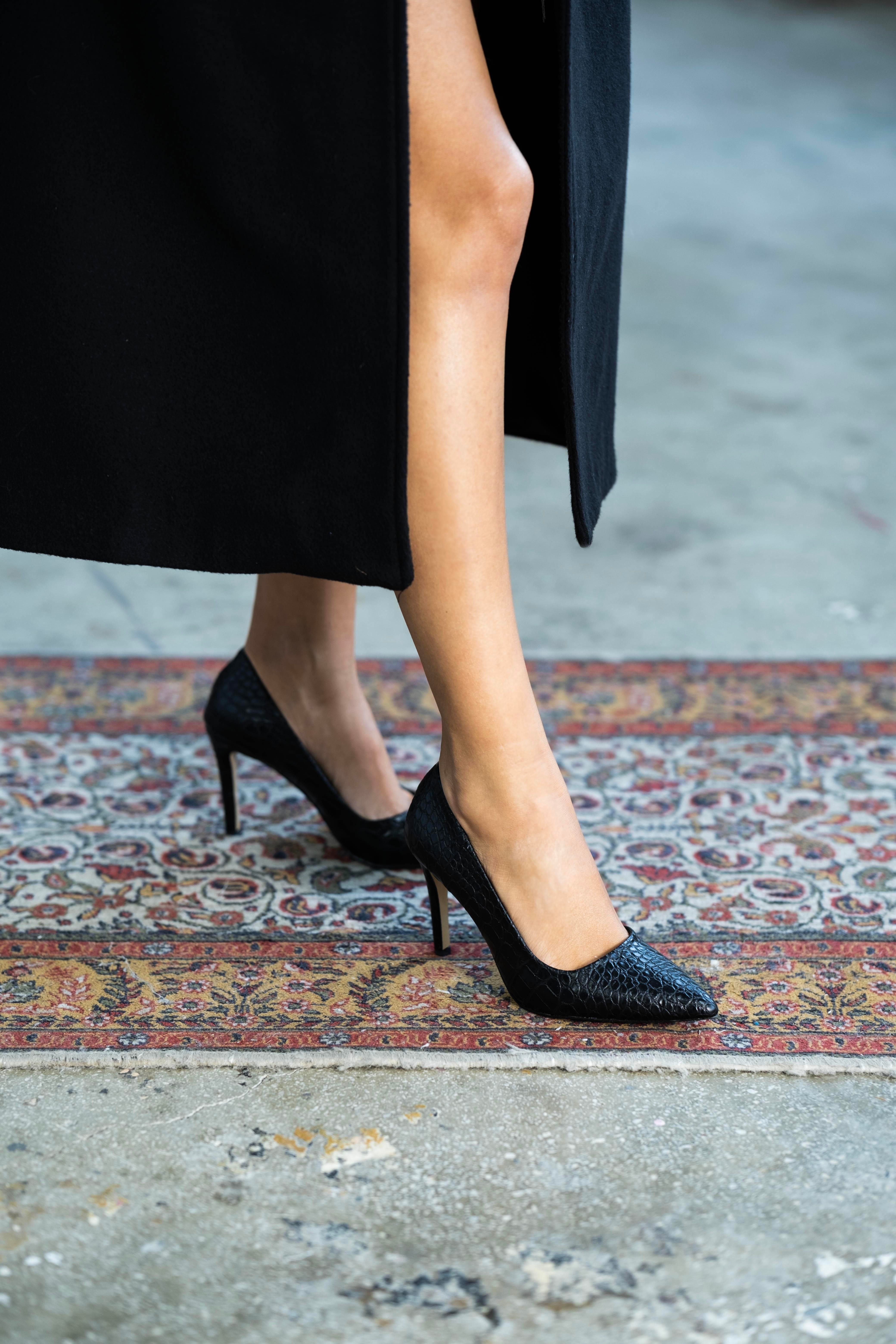 Venüs Model Özel Seri Klasik Stiletto Siyah Croco