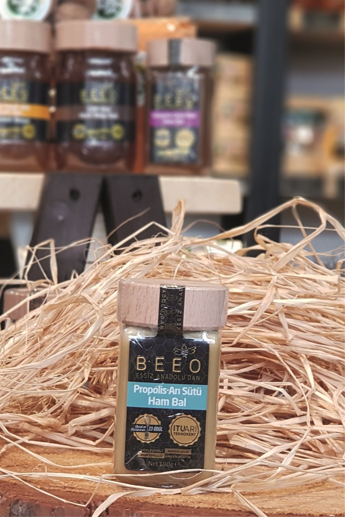 Propolis Arı Sütü Ham Bal Karışım Bee'O