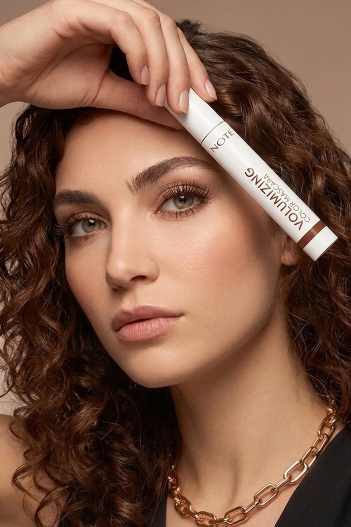 Volumizing Color Hacim ve Uzatma Etkili Renkli Maskara - Kahverengi-30111517