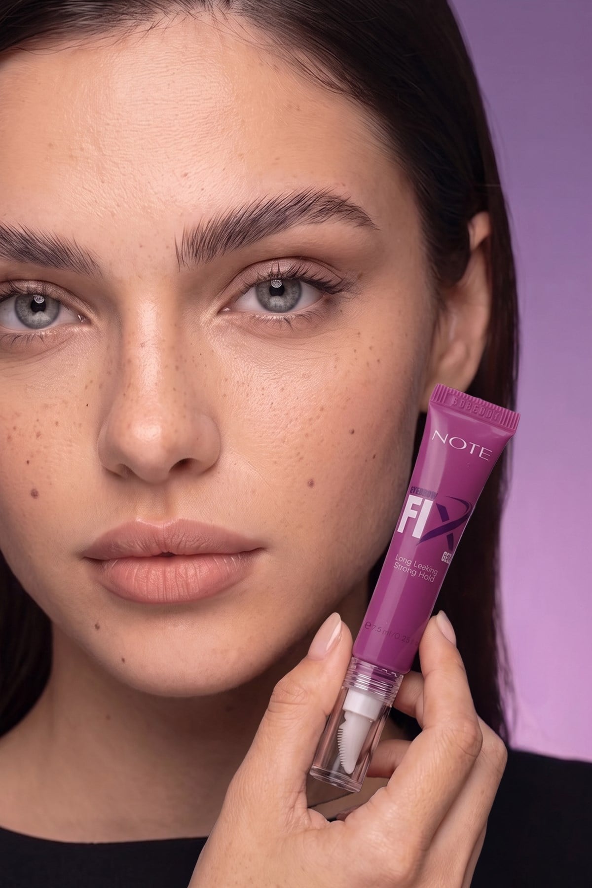 Note Eyebrow Fix Gel Şeffaf Kaş Sabitleyici ve Şekillendirici Jel - Şeffaf-30111677