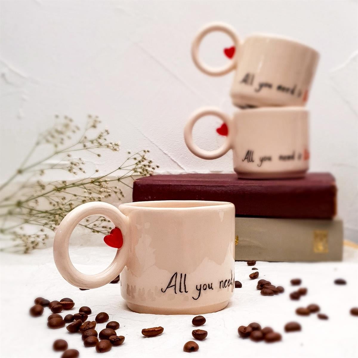 All You Need Is Love Fincan - El Yapımı Seramik - Büyük Kulplu