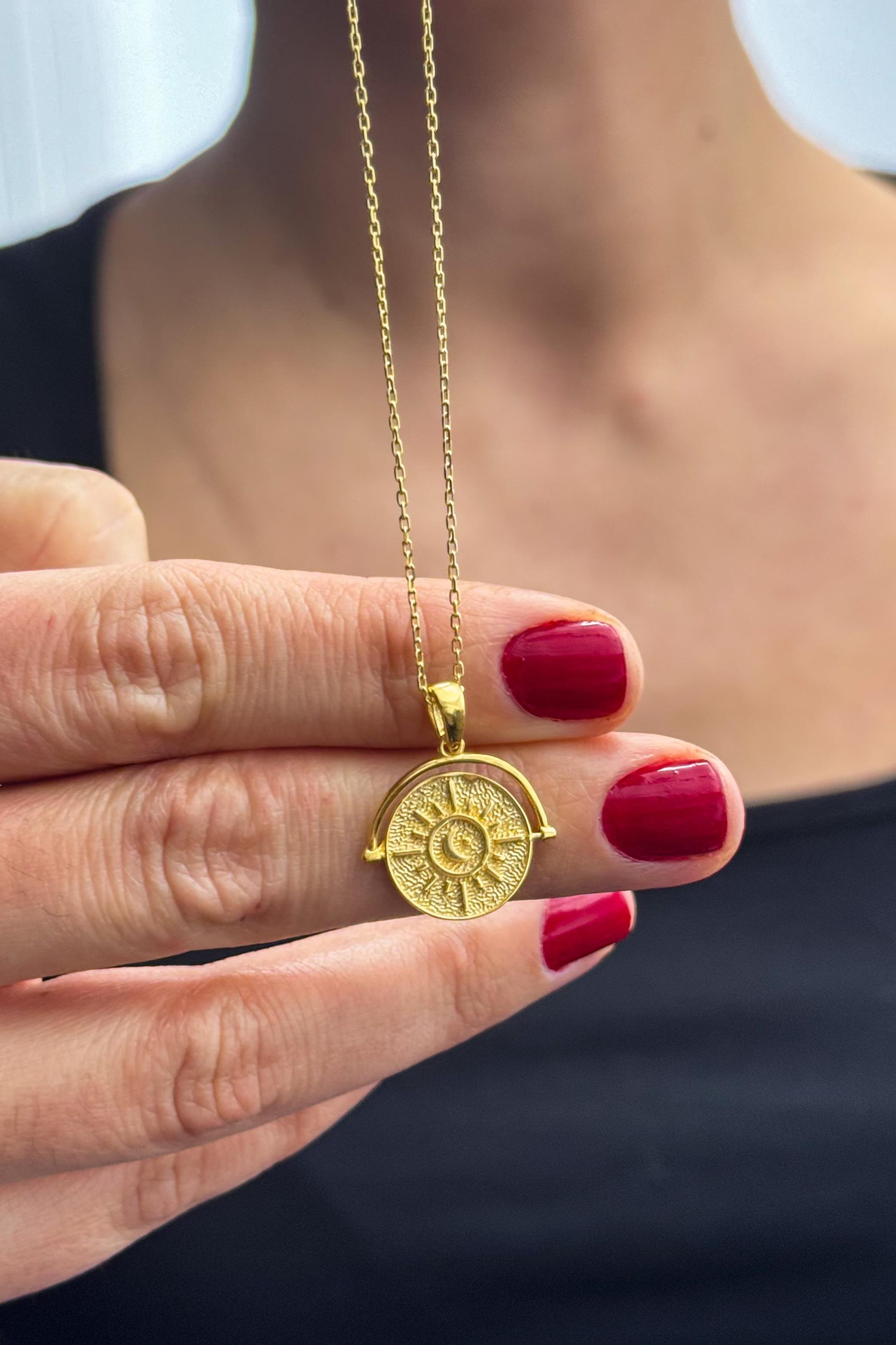 Ay ve Güneş Kolye Gümüş Üzeri Altın Kaplama El Yapımı