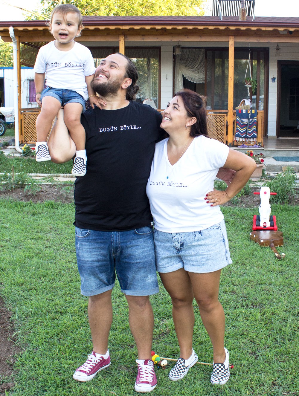 BUGÜN BÖYLE ÇOCUK T-SHIRT