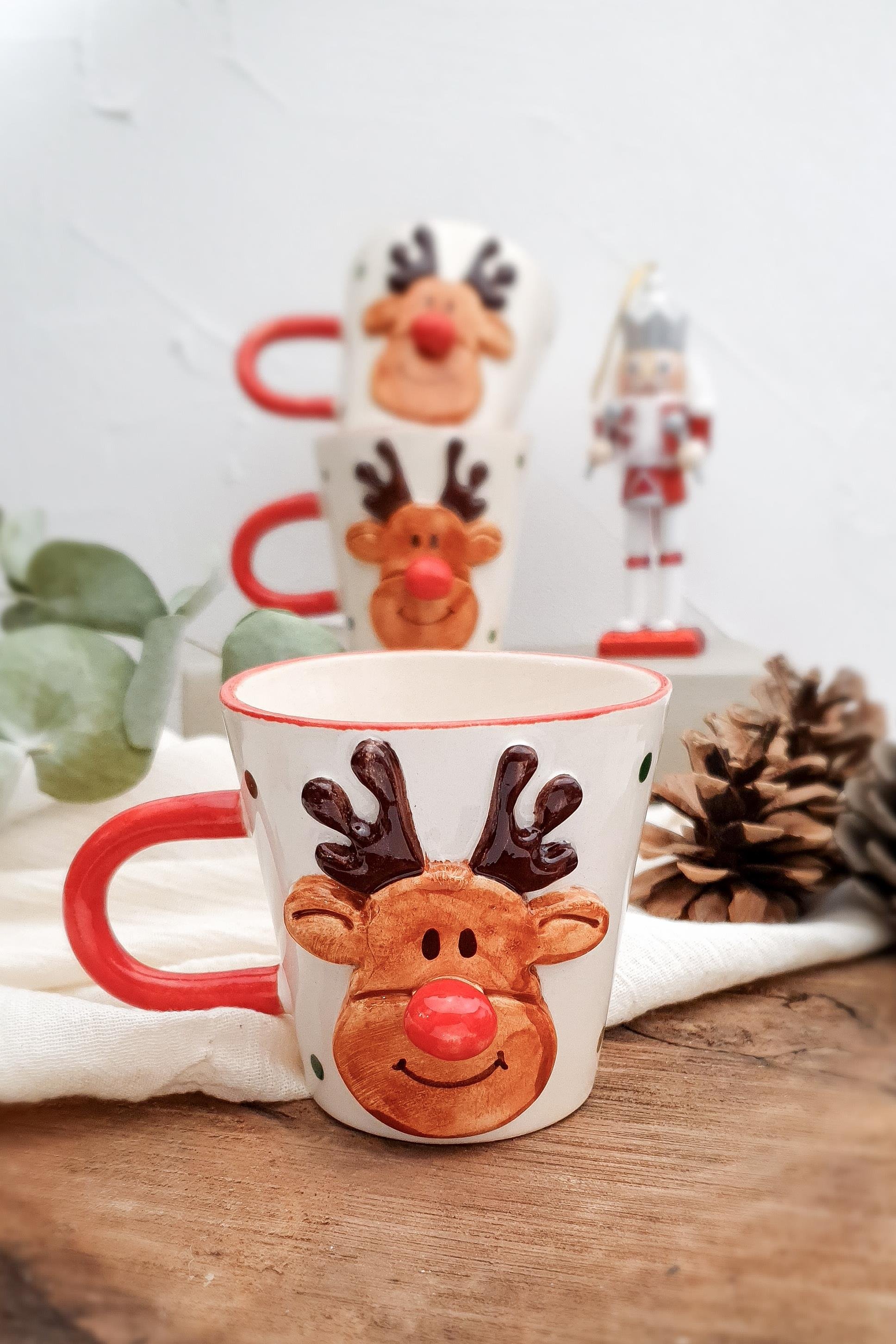 Geyik Fincan - Yılbaşı Temalı - El Yapımı Seramik Kahve Fincanı