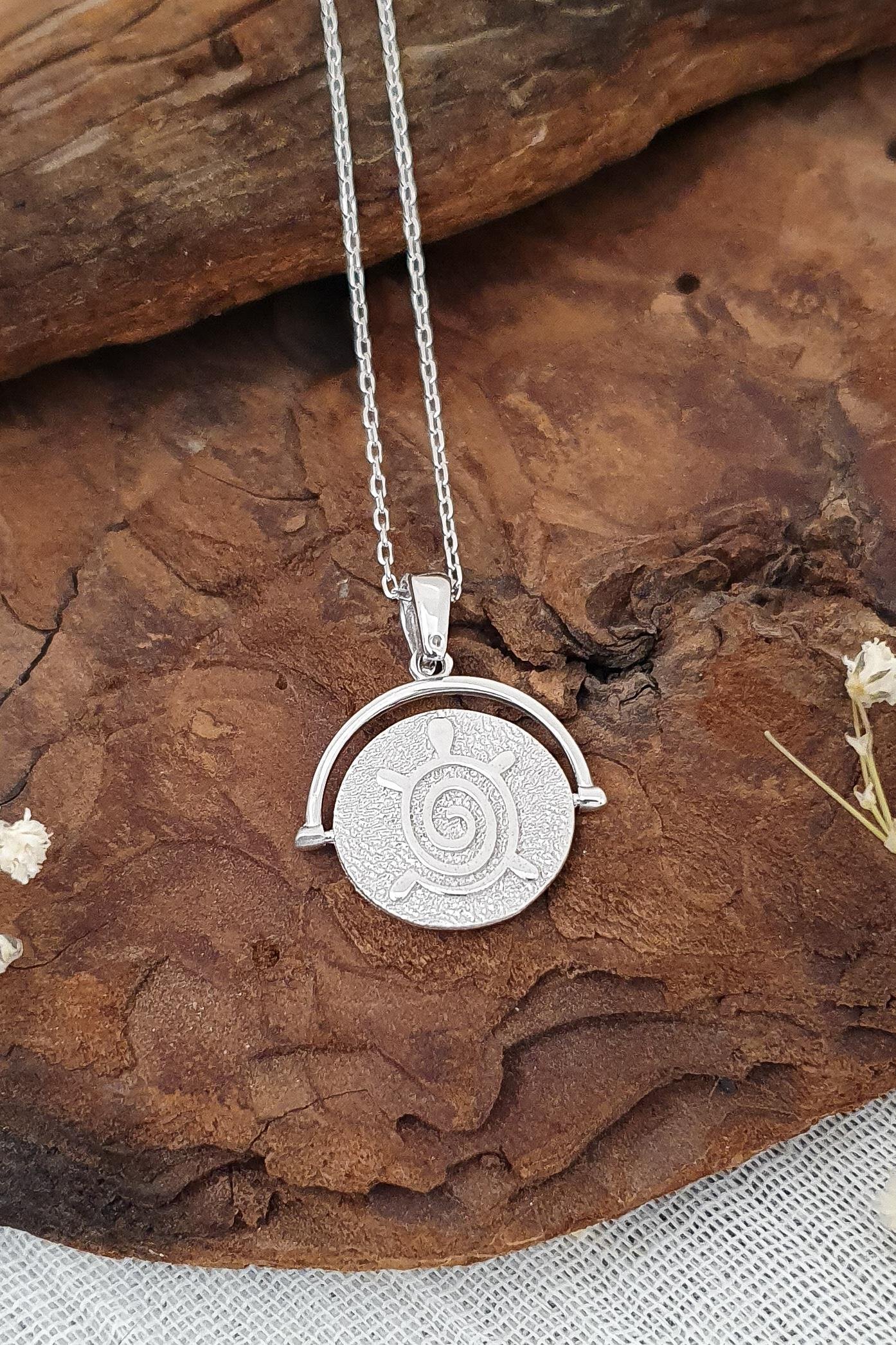 Kaplumbağa Kolye Gümüş El Yapımı Akış ve Yeniden Doğum Sembolü