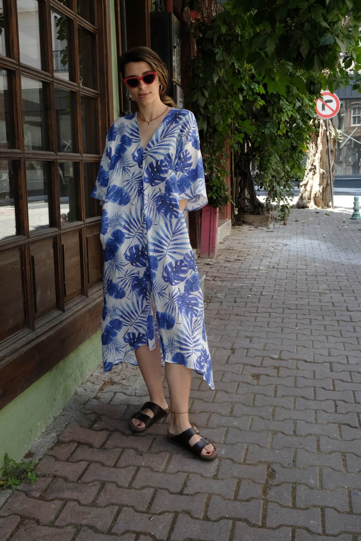 Mavi - Beyaz Çiçekli Kimono Elbise ÇKE219