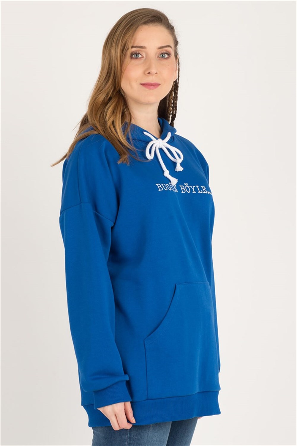 MAVİ KAPÜŞONLU BUGÜN BÖYLE SWEATSHIRT