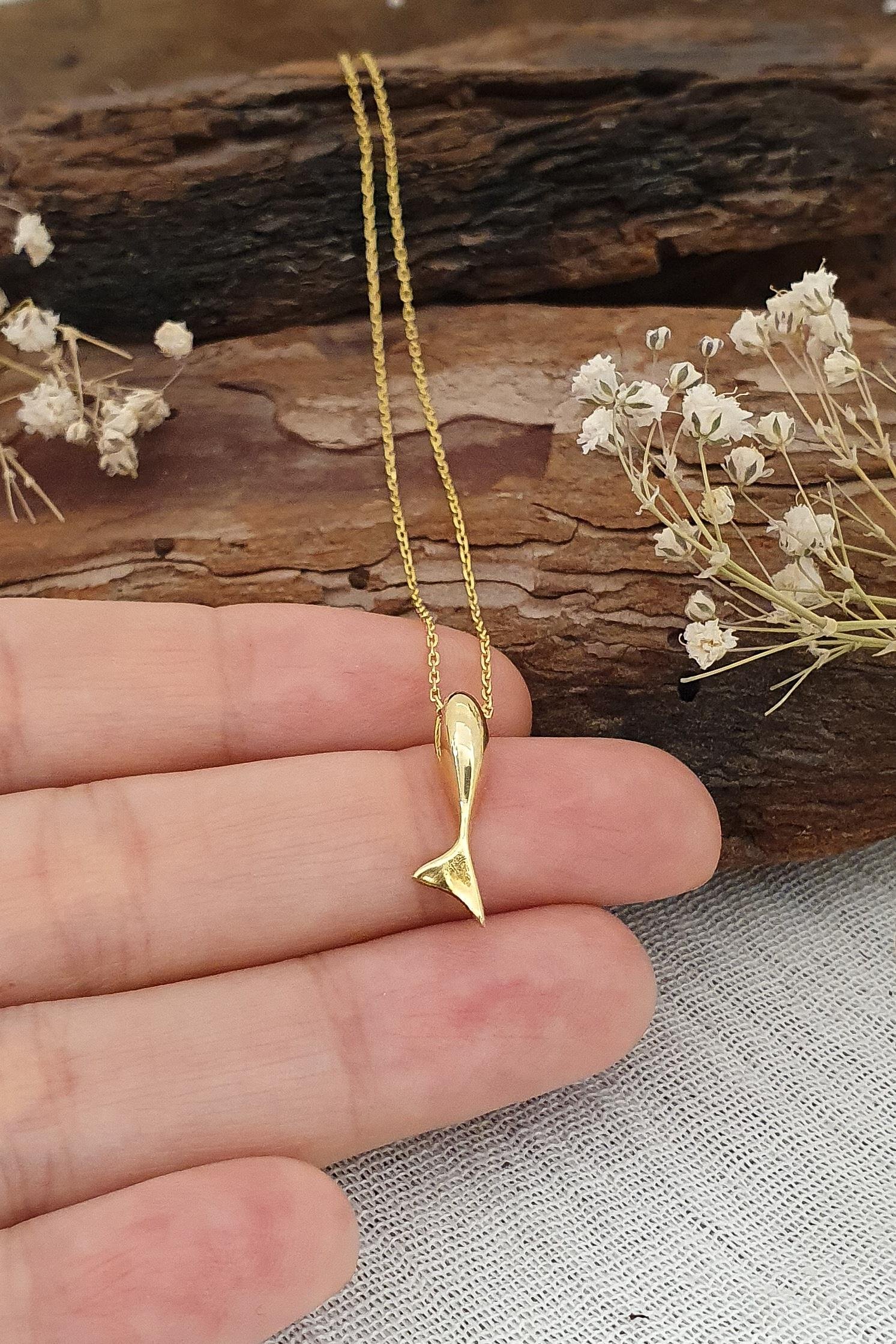 Minimal Balina Kolye Gümüş Üzeri Altın Kaplama El Yapımı