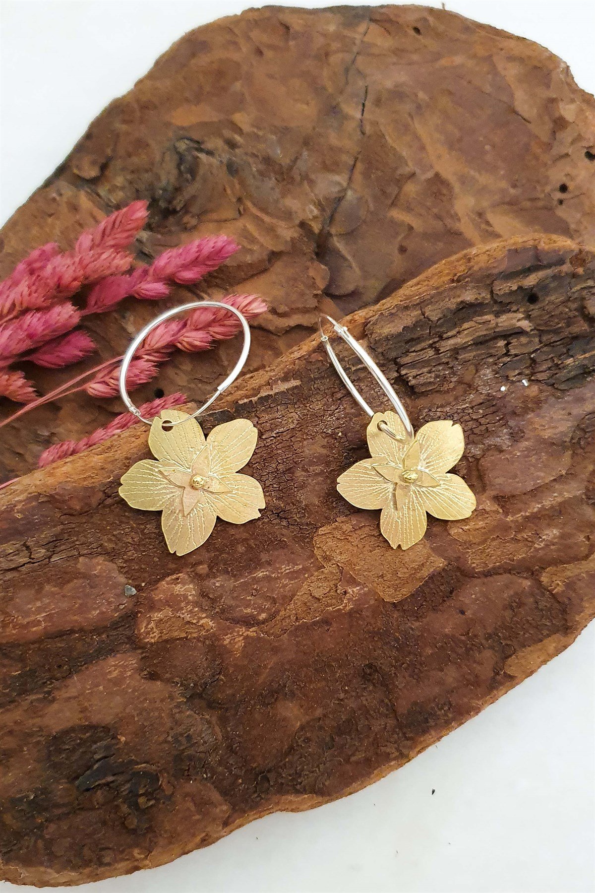 Papatya Asimetrik Küpe - El Yapımı - Pirinç