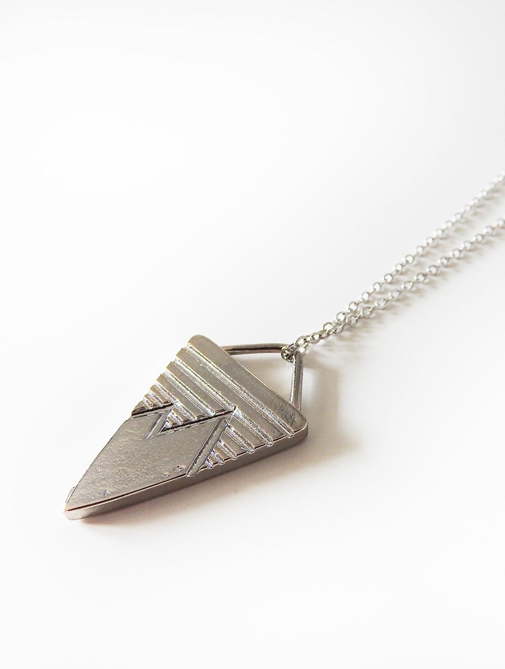 TRIANGLE FRAME CONCRETE NECKLACE - ROOT DESIGN