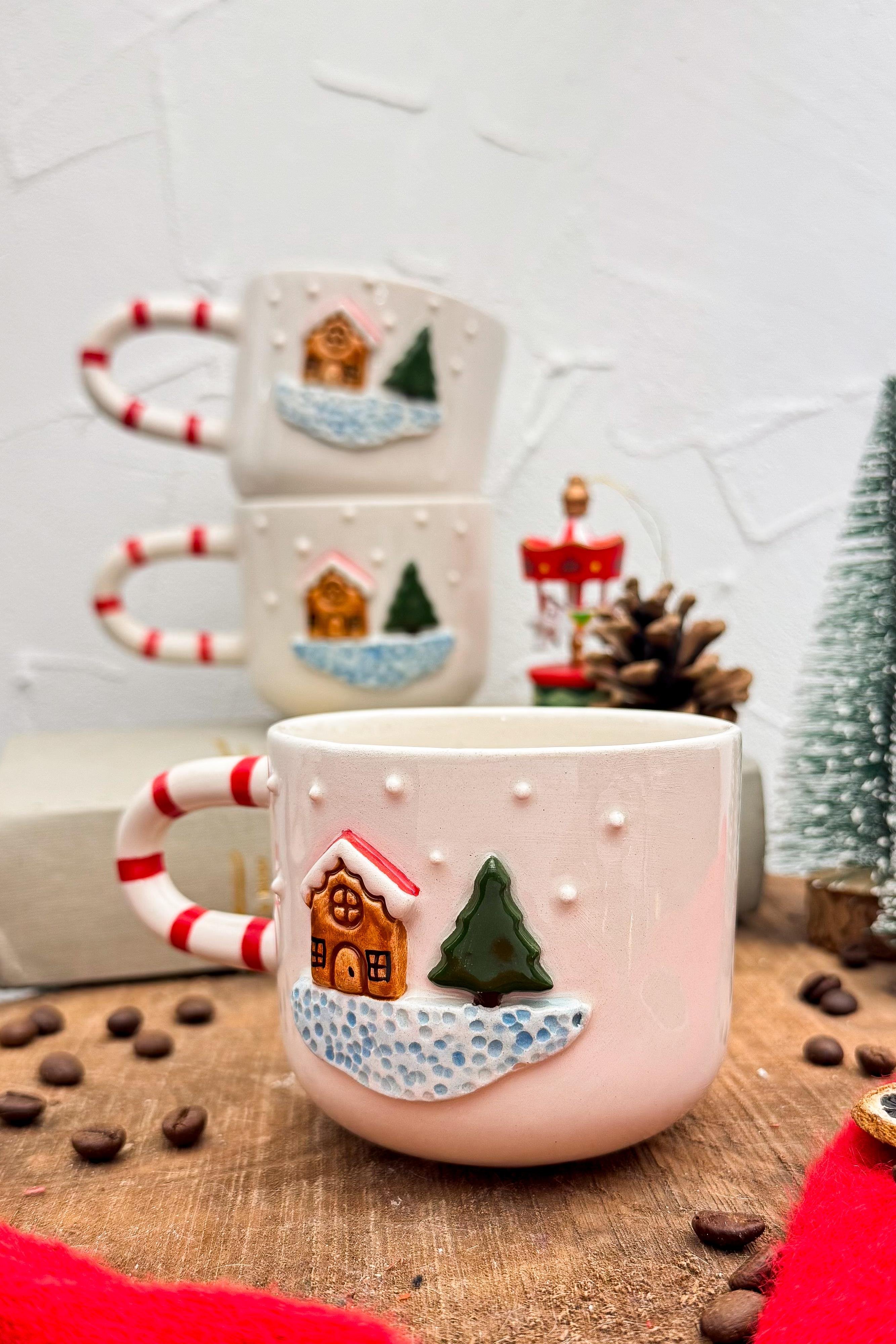 Yılbaşı Temalı Fincan - Ev Ağaç ve Karlı - El Yapımı Seramik - Duble Boy