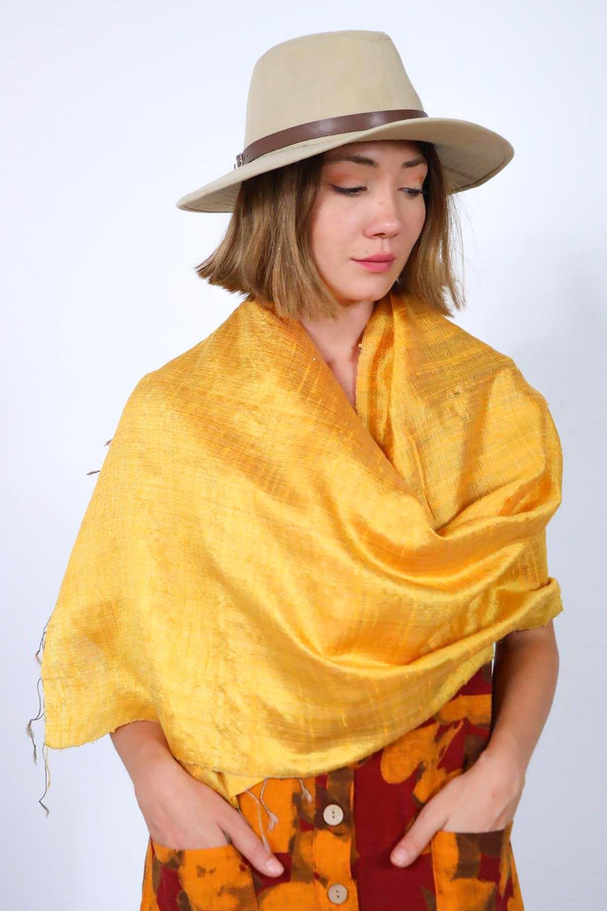 Hardal Rengi İpek Şal - Şaman Butik Hardal Rengi İpek Şal