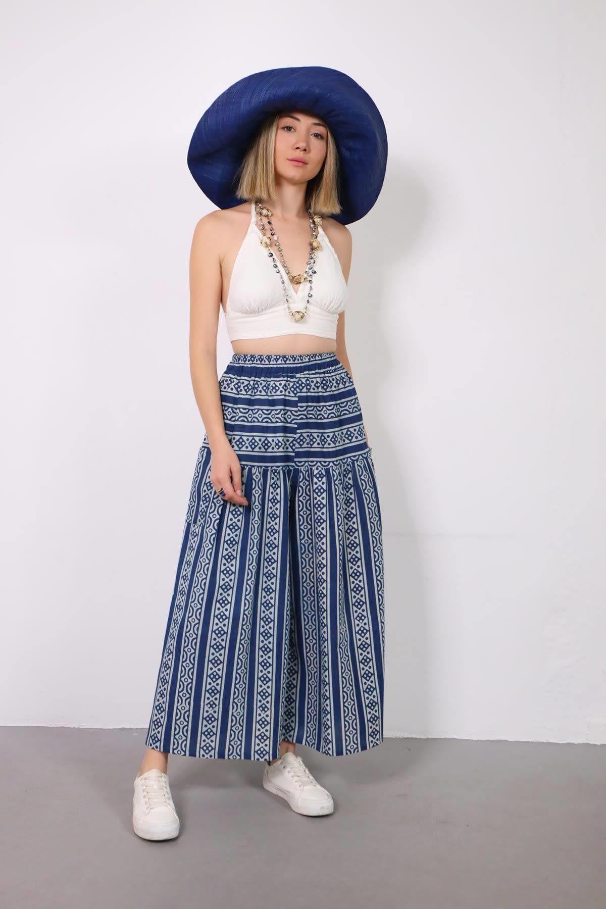 Mavi Yanları Cepli Otantik Desenli Bol Paça Pantolon - Şaman Butik Mavi Yanları Cepli Otantik Desenli Bol Paça Pantolon