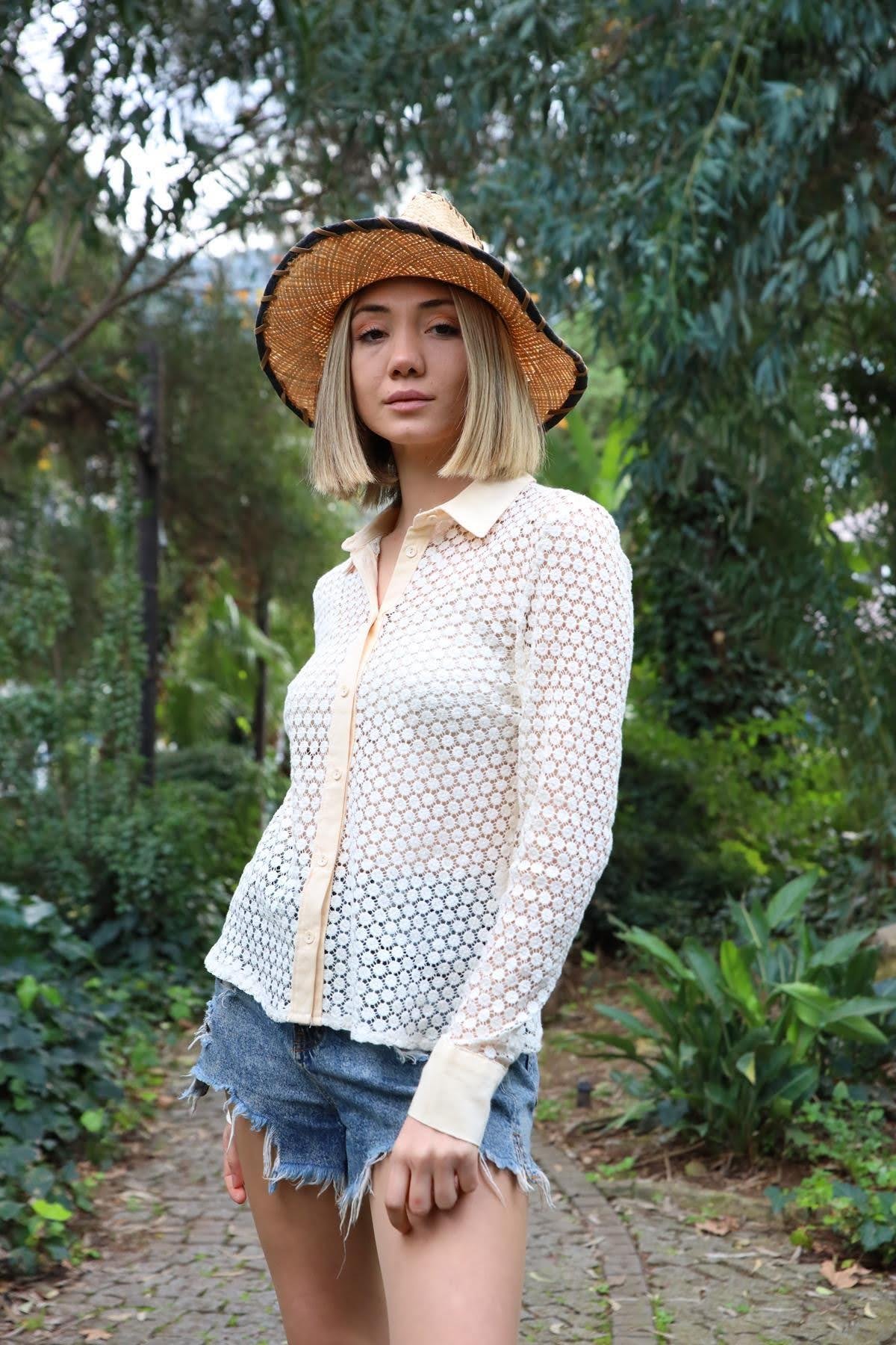 Cream Color needle lace Shirt Cream Color needle lace Shirt