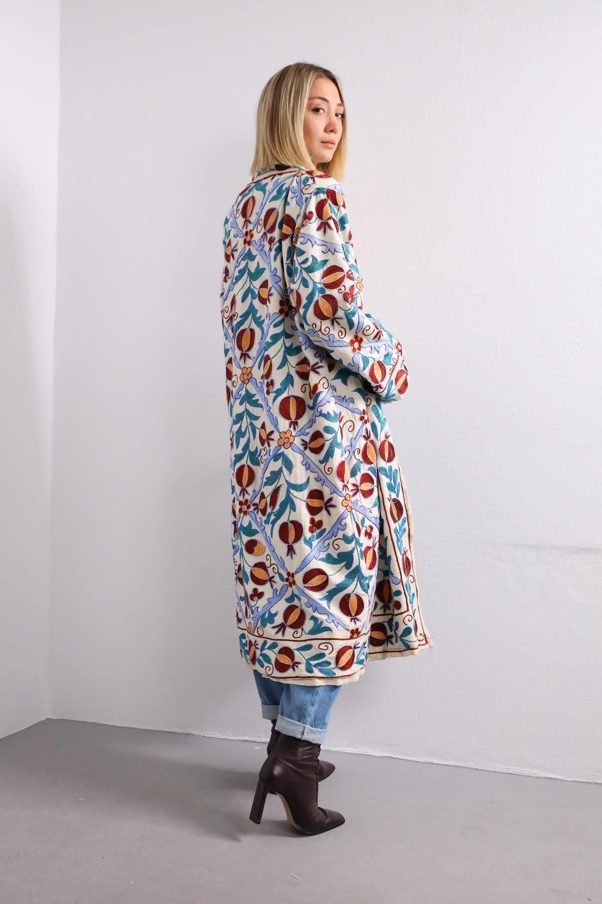 Ekru Çiçek İşlemeli Bohem Kaftan - Şaman Butik Ekru Çiçek İşlemeli Bohem Kaftan