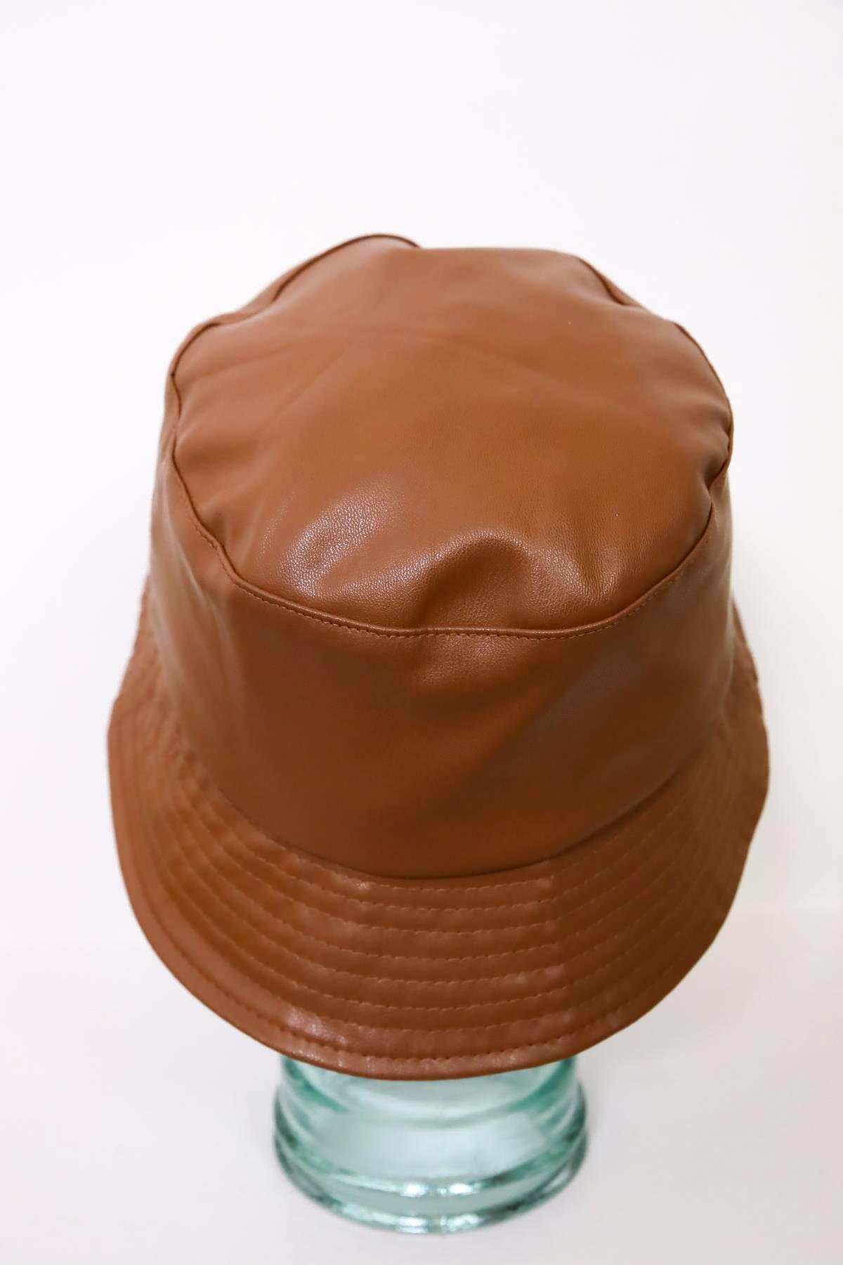  Kahverengi Deri Bucket Şapka