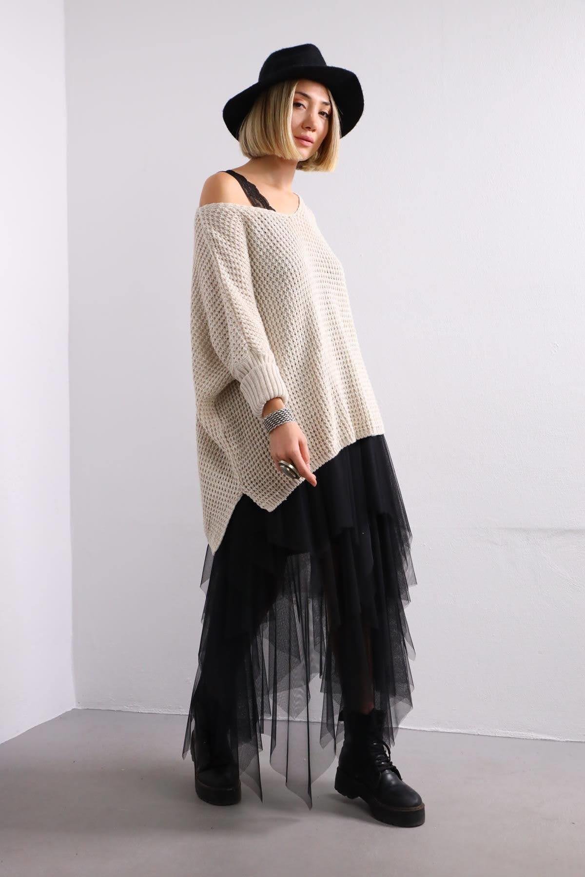 Taş Rengi Arkası Uzun Örgü Kazak - Şaman Butik Taş Rengi Arkası Uzun Örgü Kazak