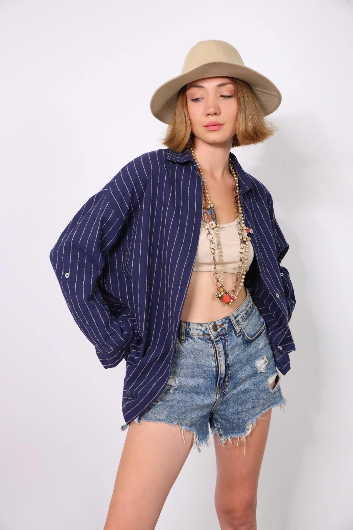  Lacivert Kolları Apoletli Çizgili Keten Gömlek