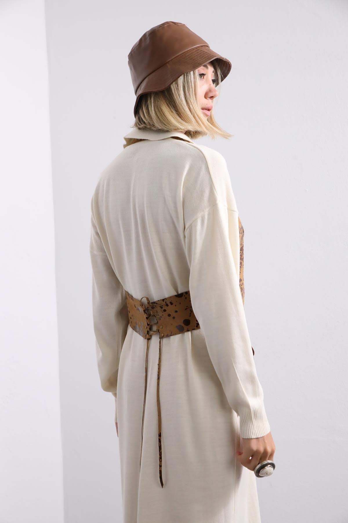 Taba Püsküllü Deri Yelek - Şaman Butik Taba Püsküllü Deri Yelek