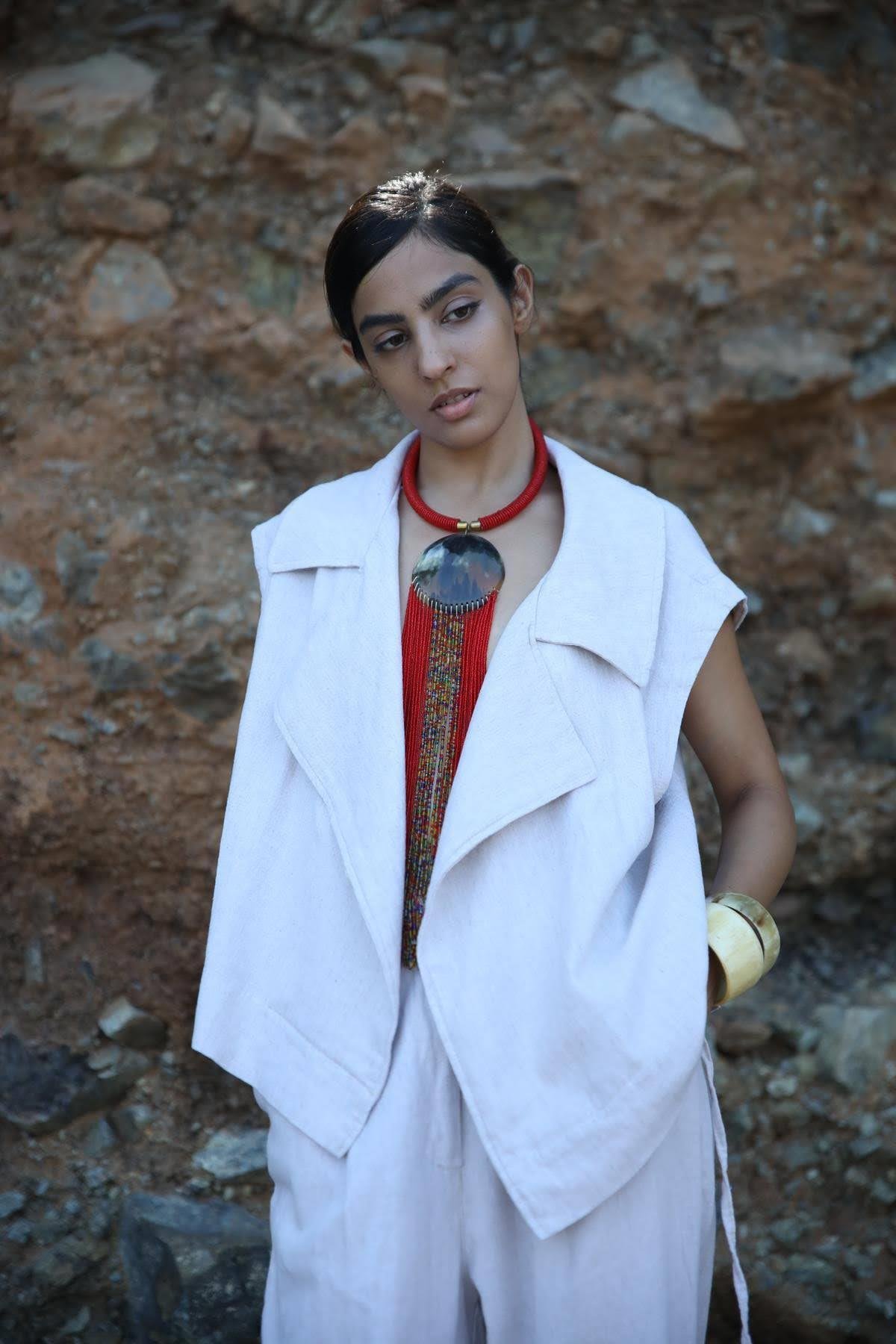  Krem Rengi Keten Kruvaze Yelek ve Pantolon Takım