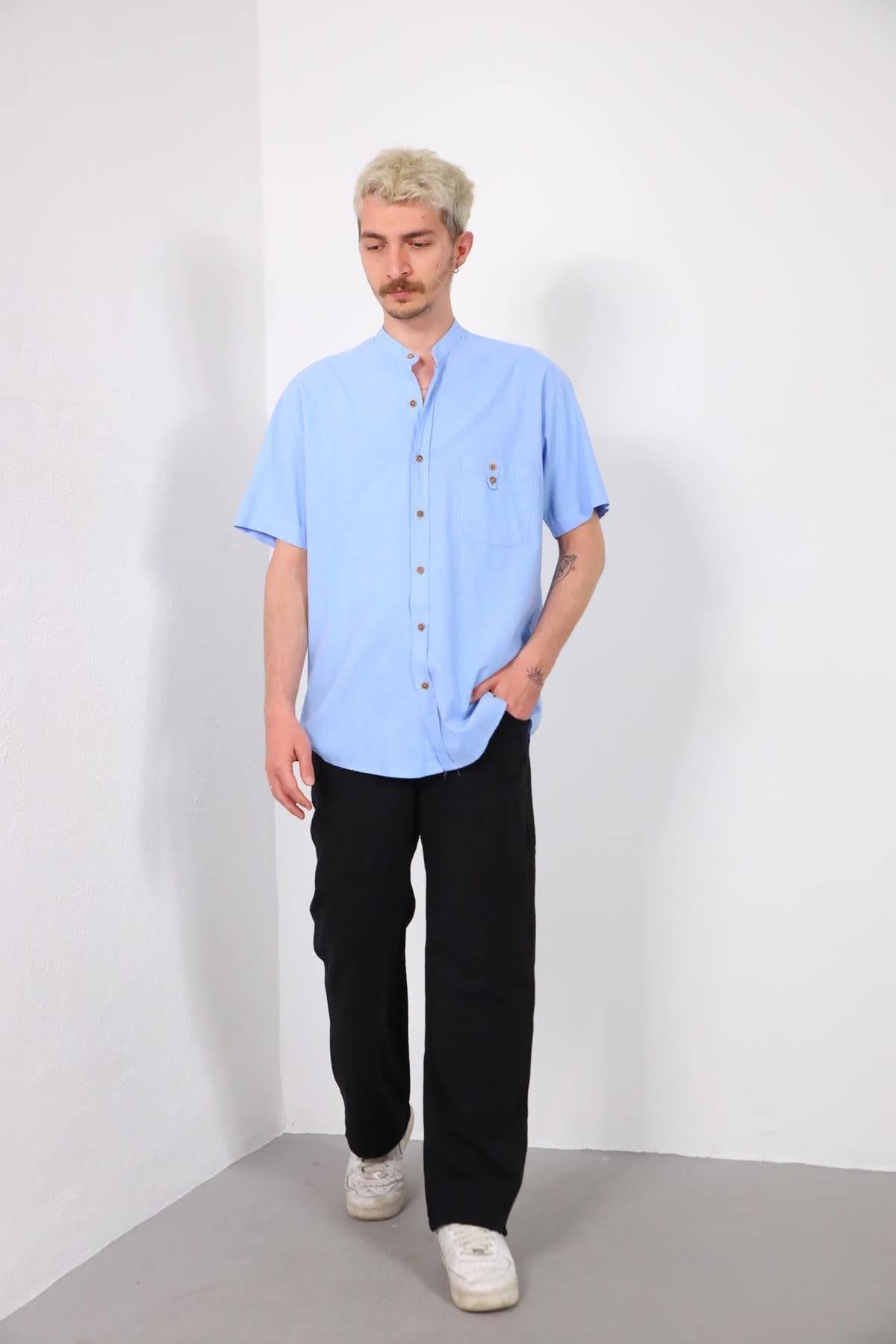  Mavi Hakim Yaka Cebi Detaylı Kısa Kollu Erkek Gömlek