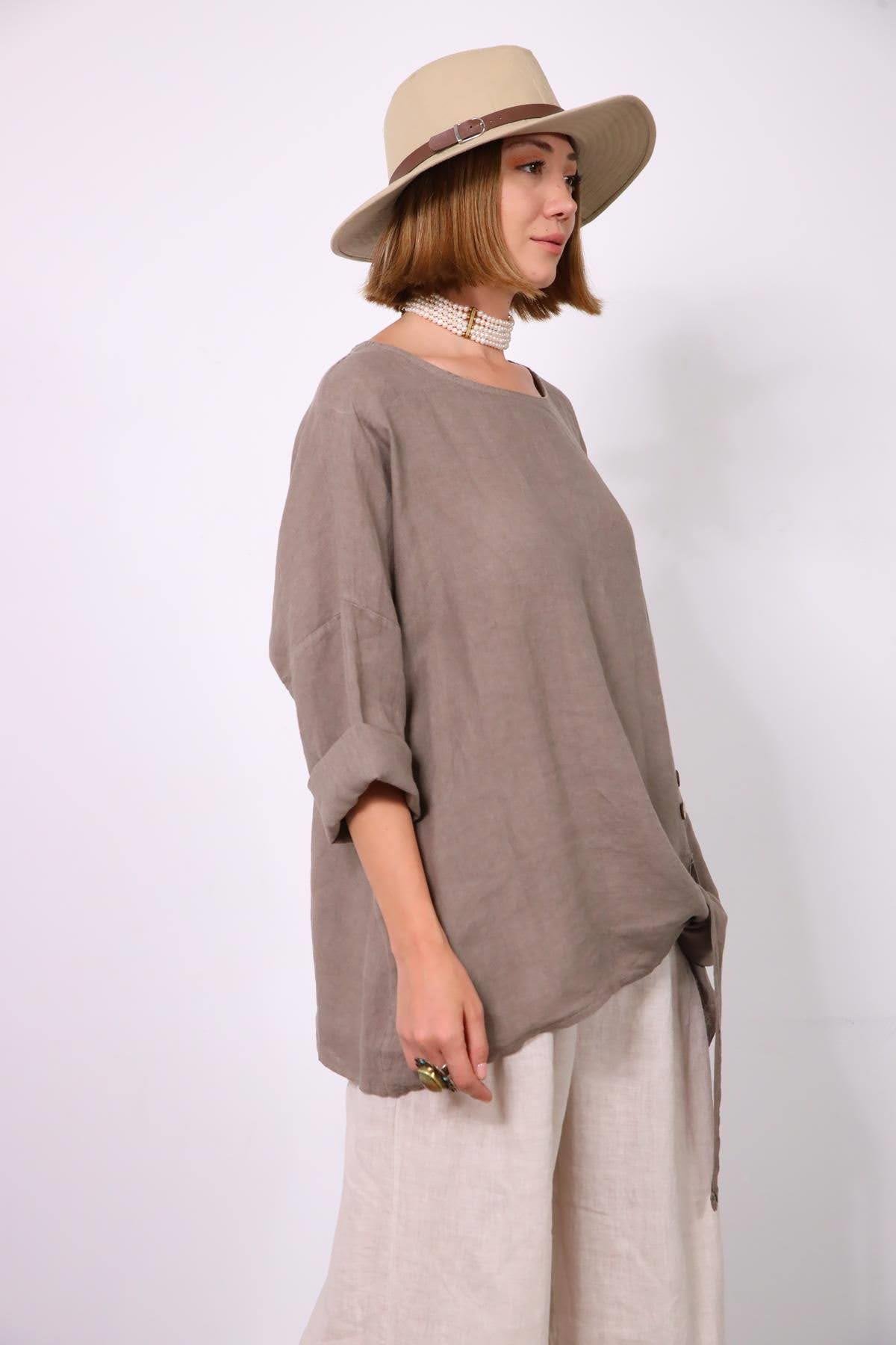 Vizon Rengi Düğme Detaylı Bağlamalı Keten Bluz - Şaman Butik Vizon Rengi Düğme Detaylı Bağlamalı Keten Bluz