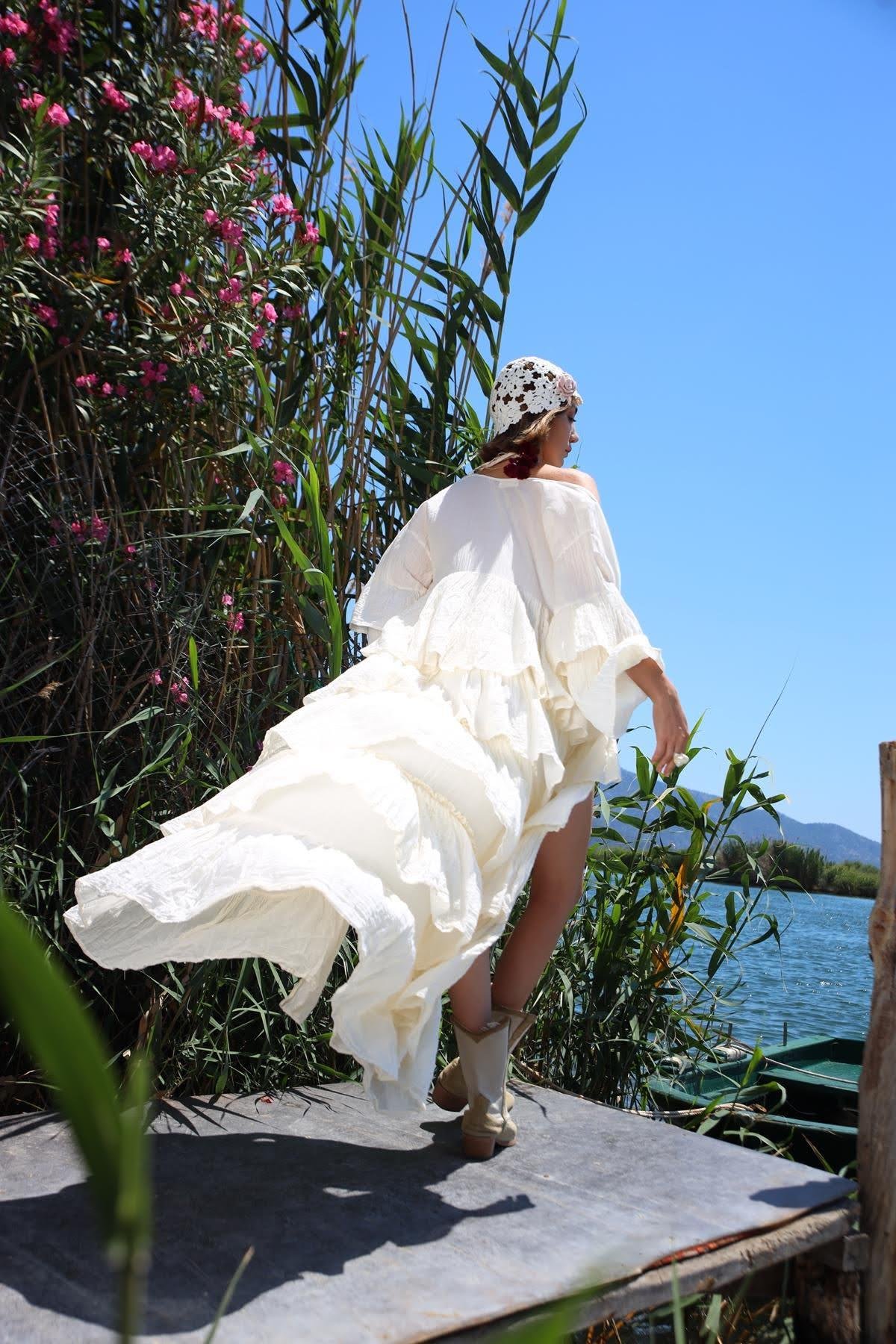  Ekru Volanlı Brit Detaylı Bohem Kimono