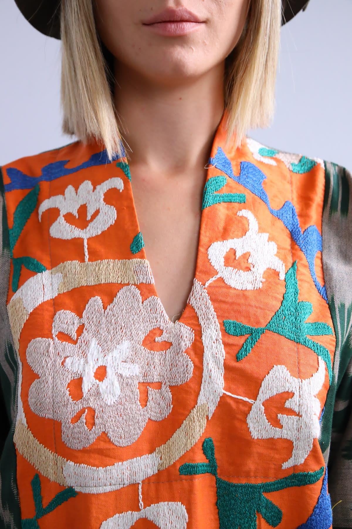 Yeşil Etnik İşlemeli Suzani Elbise - Şaman Butik Yeşil Etnik İşlemeli Suzani Elbise