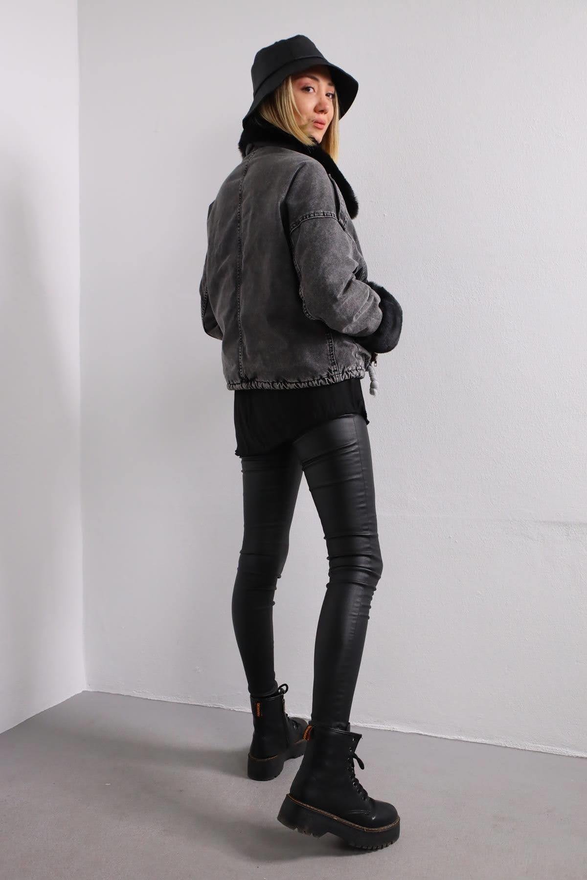 Siyah Omzu Apoletli İçi Peluş Büyük Cepli Kot Ceket - Şaman Butik Siyah Omzu Apoletli İçi Peluş Büyük Cepli Kot Ceket