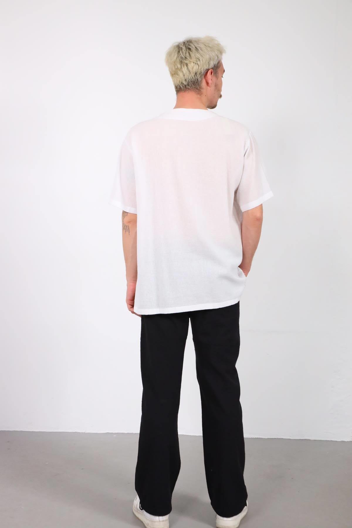  Beyaz Yakası Bağcıklı Kısa Kollu Erkek Gömlek