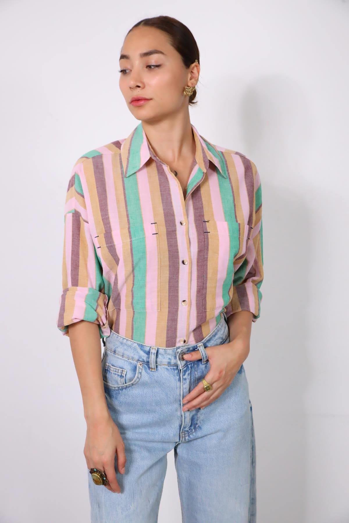 Renkli Çizgili Yakalı Gömlek - Şaman Butik Renkli Çizgili Yakalı Gömlek